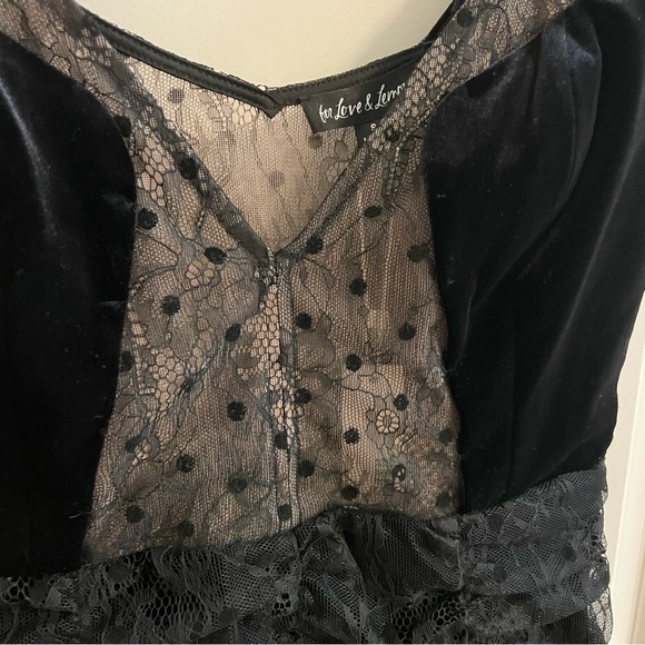 NWT For Love and Lemons Jourdan Mini Dress in Black Lace Velvet Size Small - Picture 8 of 14